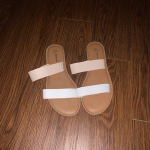 Time and Tru Memory Foam Slide Sandals